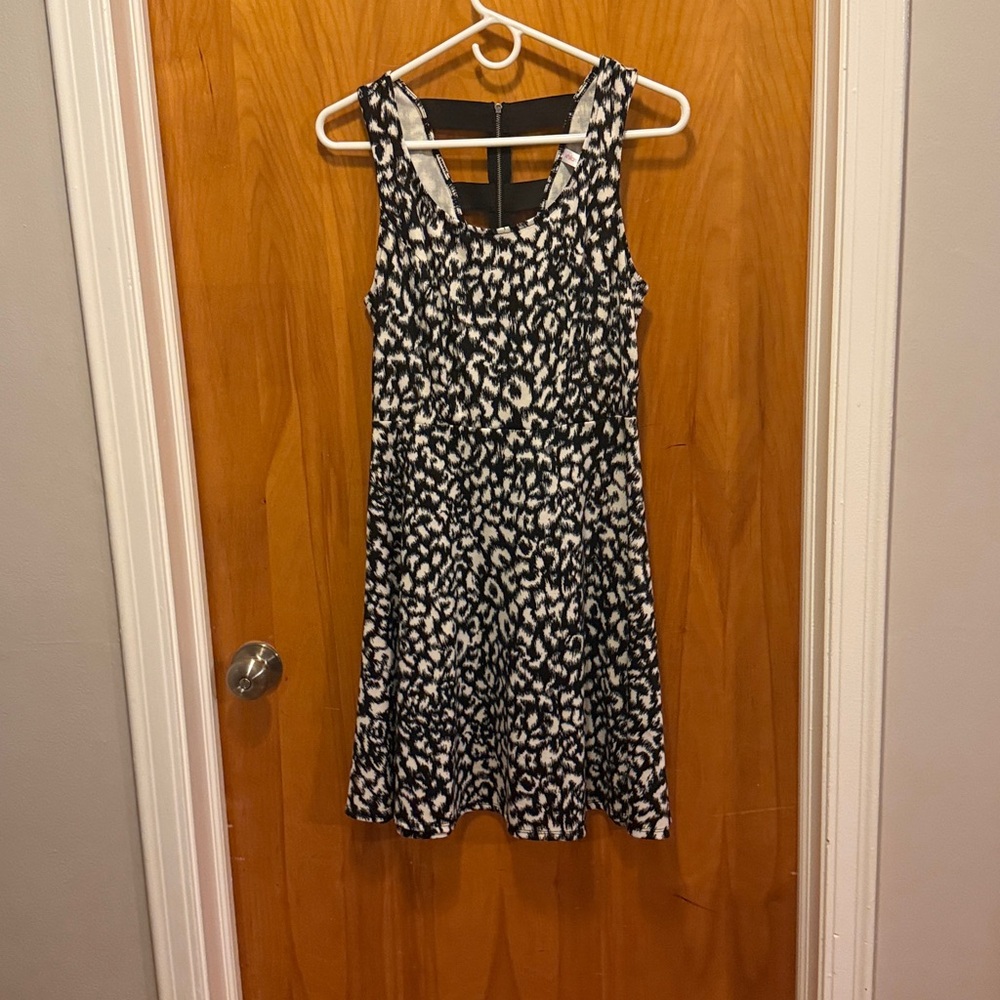 Xhilaration Black and White Backless Dress